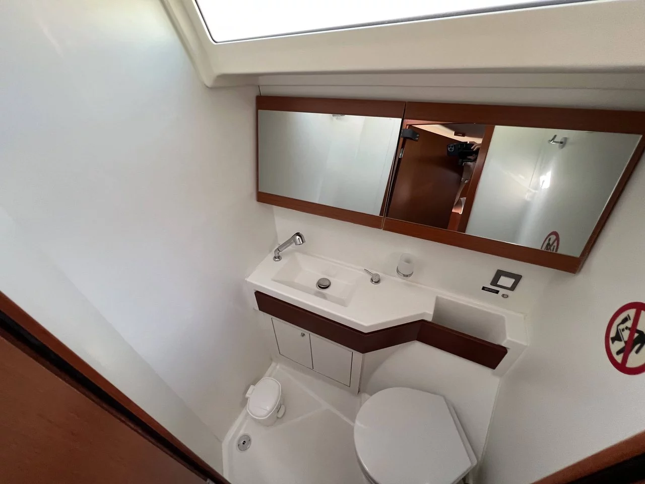 Oceanis 46.1 (Ostria)  - 31
