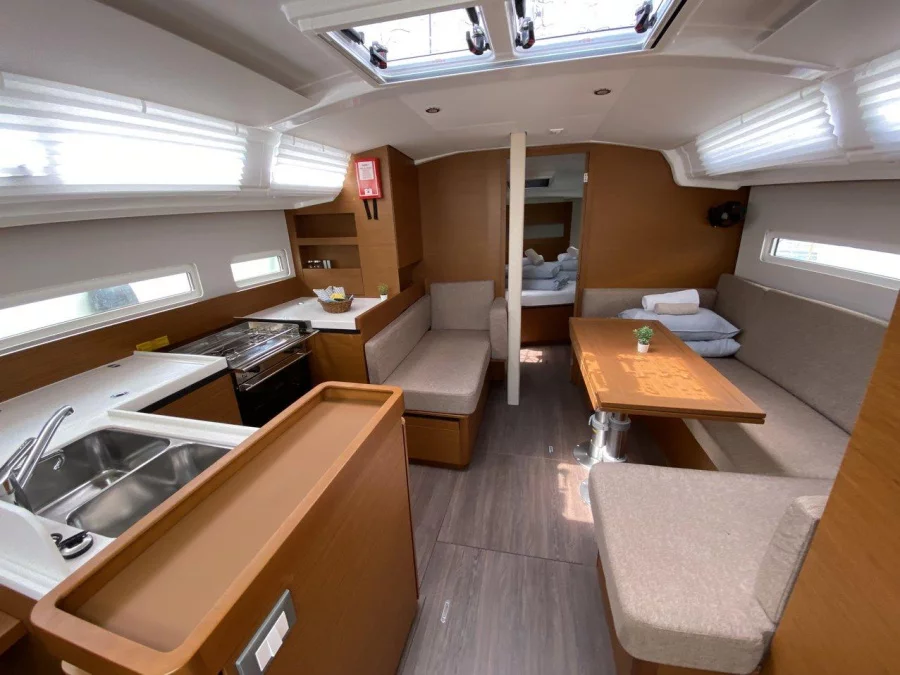 Sun Odyssey 410 - 3 cab. (Night elli)  - 5