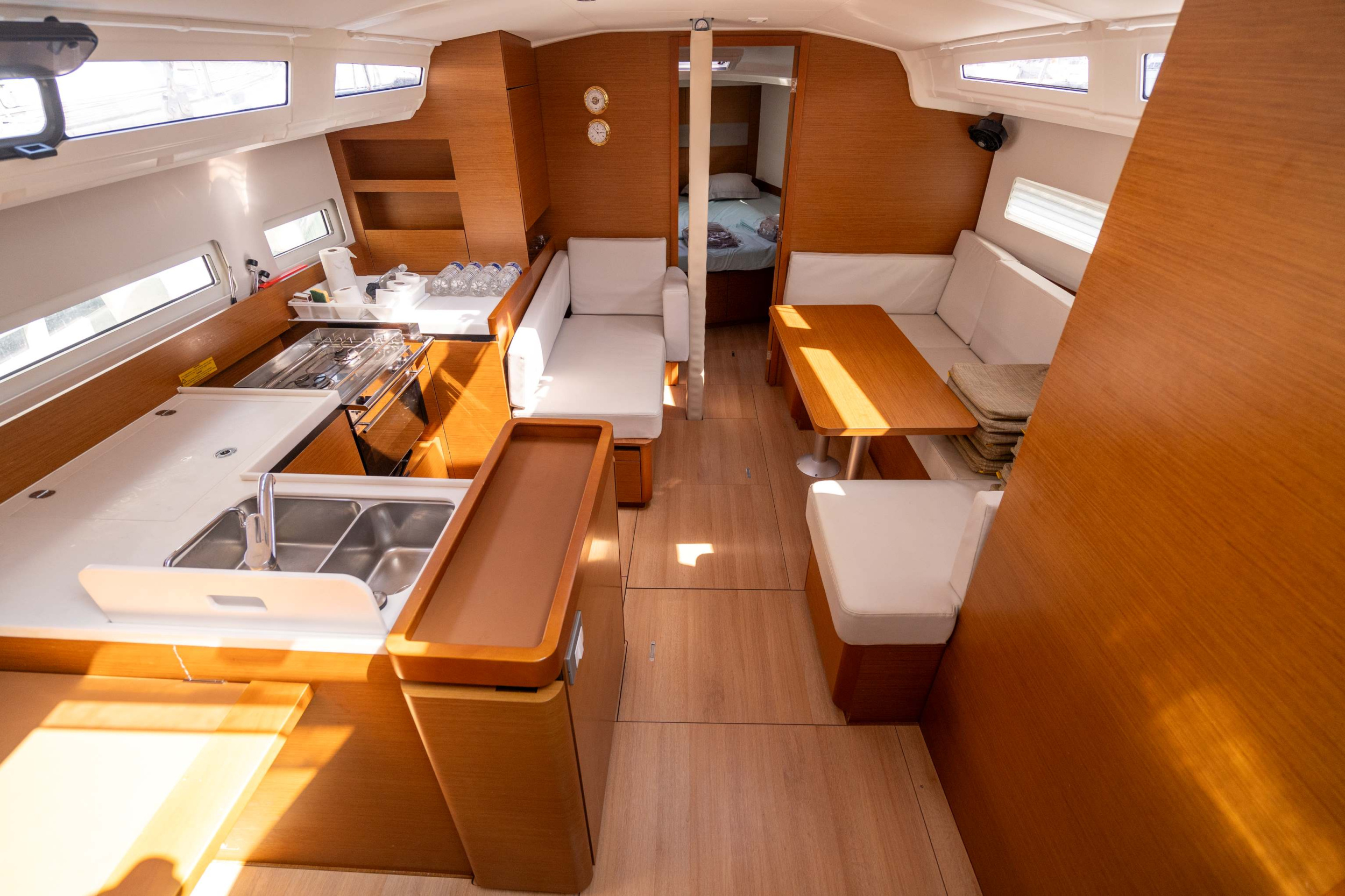 Photo #8 - Sun Odyssey 410 - 3 cab. (SEA PLAYER) en Port Pin Rolland - 37721
