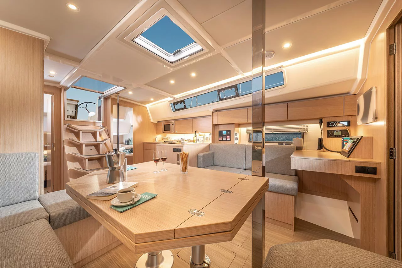 Bavaria C42 Style (Polaris)  - 5