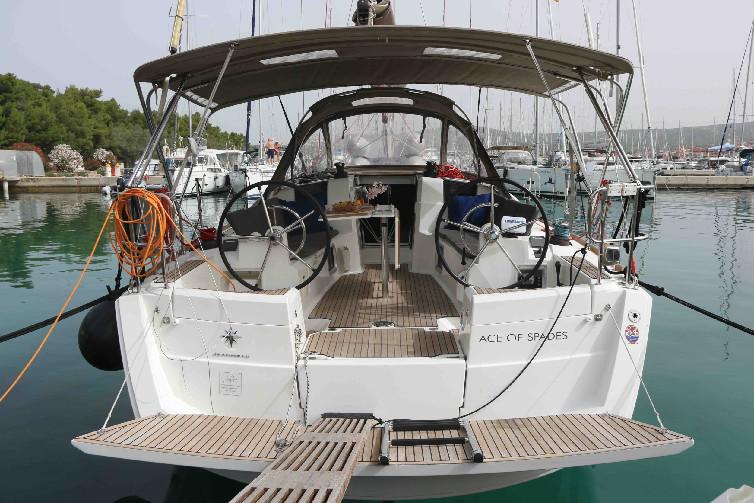 Photo #3 - Sun Odyssey 389 (Ace Of Spades) in rogoznica - 37735