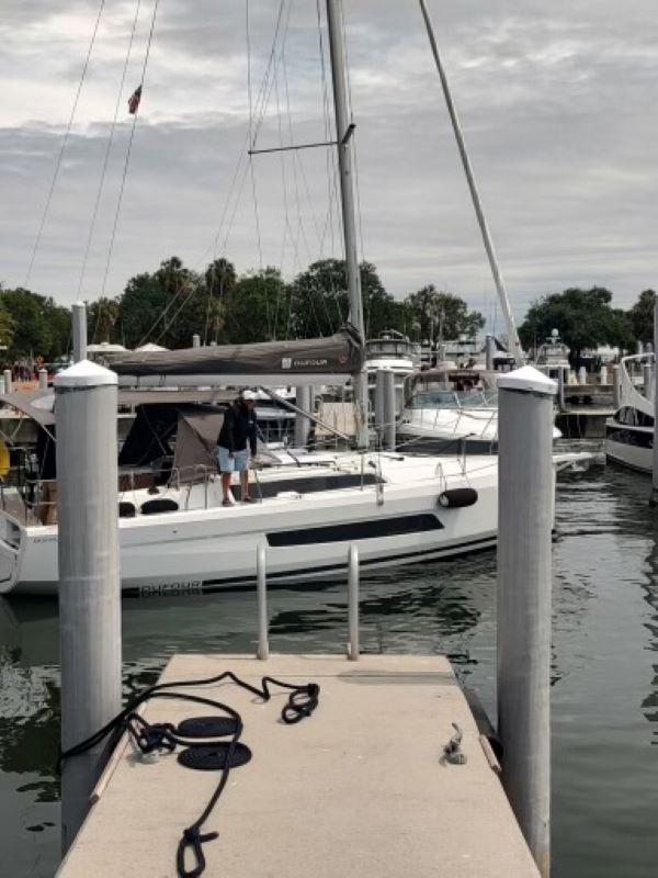Photo #4 - Dufour 37 - 2 cab. (Easy Wind) en St. Thomas - 37754