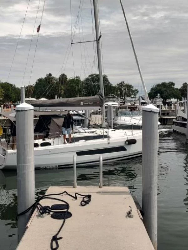 Dufour 37 - 2 cab. (Easy Wind)  - 3