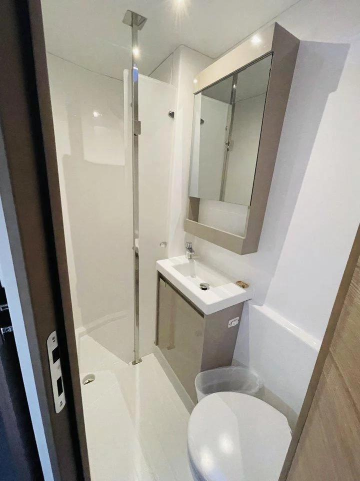 Fountaine Pajot Aura 51 (Hoylah)  - 2