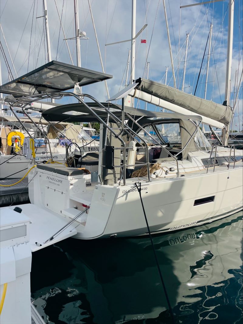 Photo #3 - Dufour 430 (Penelope) in Nanny Cay - 37757