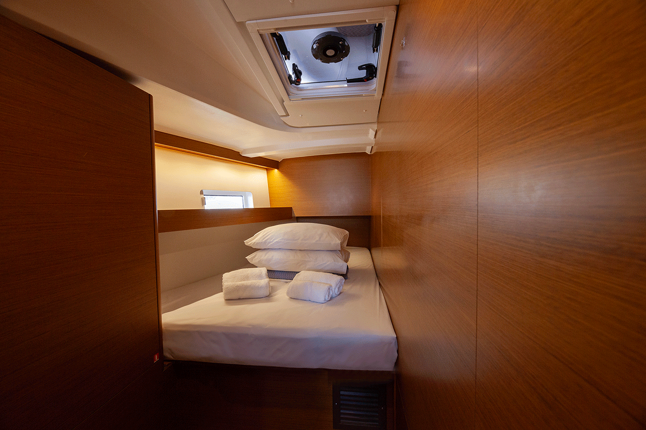 Photo #11 - Sun Odyssey 490 - 5 + 1 cab. (Wu Wei) in Kos - 37763
