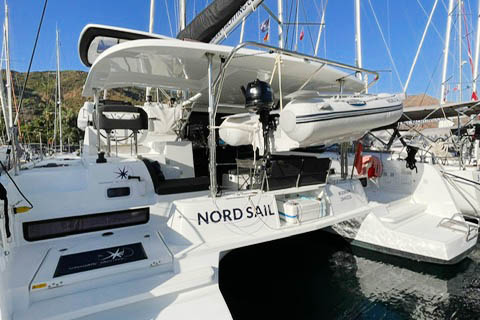 Photo #1 - Lagoon 42 - 4 + 1 cab. (NORD) in Marmaris - 37770