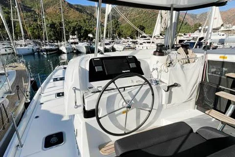 Lagoon 42 - 4 + 1 cab. (NORD)  - 13