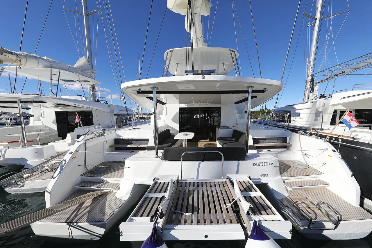 Lagoon 50 - 6 + 1 cab. (Celeste Del Mar)  - 0