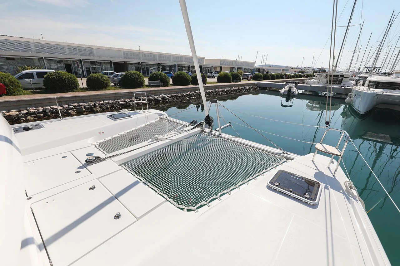 Lagoon 42 - 4 + 2 cab. (Luna)  - 7