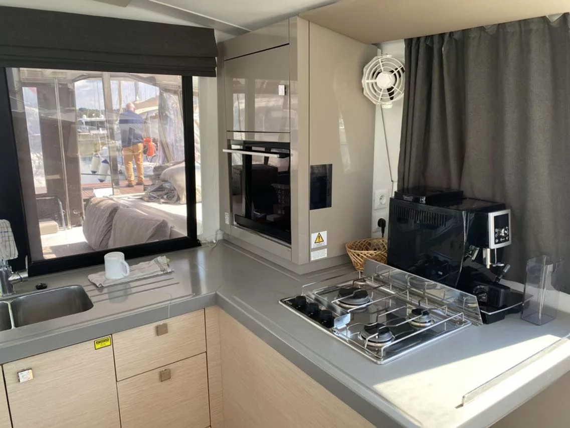 Fountaine Pajot Lucia 40 - 3 cab. (Princess Lea)  - 12