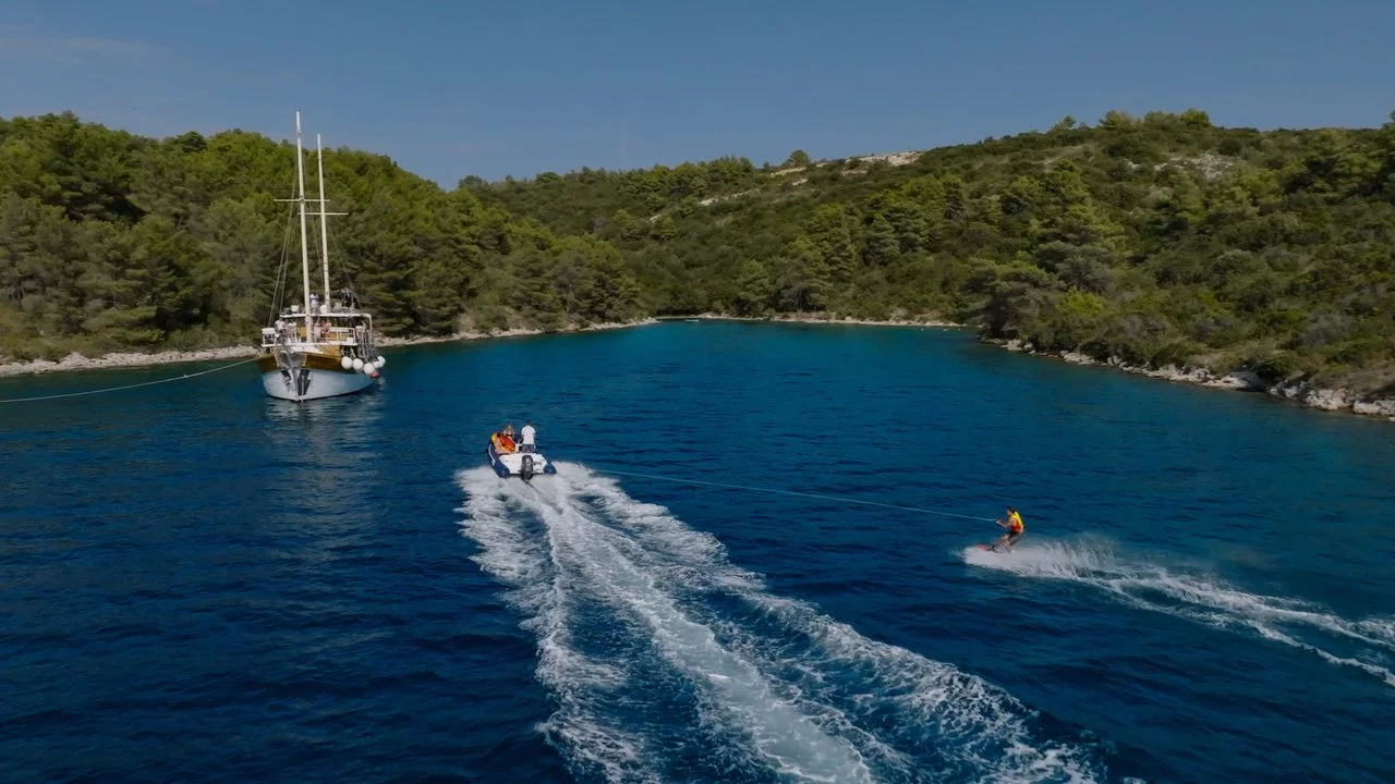 Novi Dan (Novi Dan)  - 13