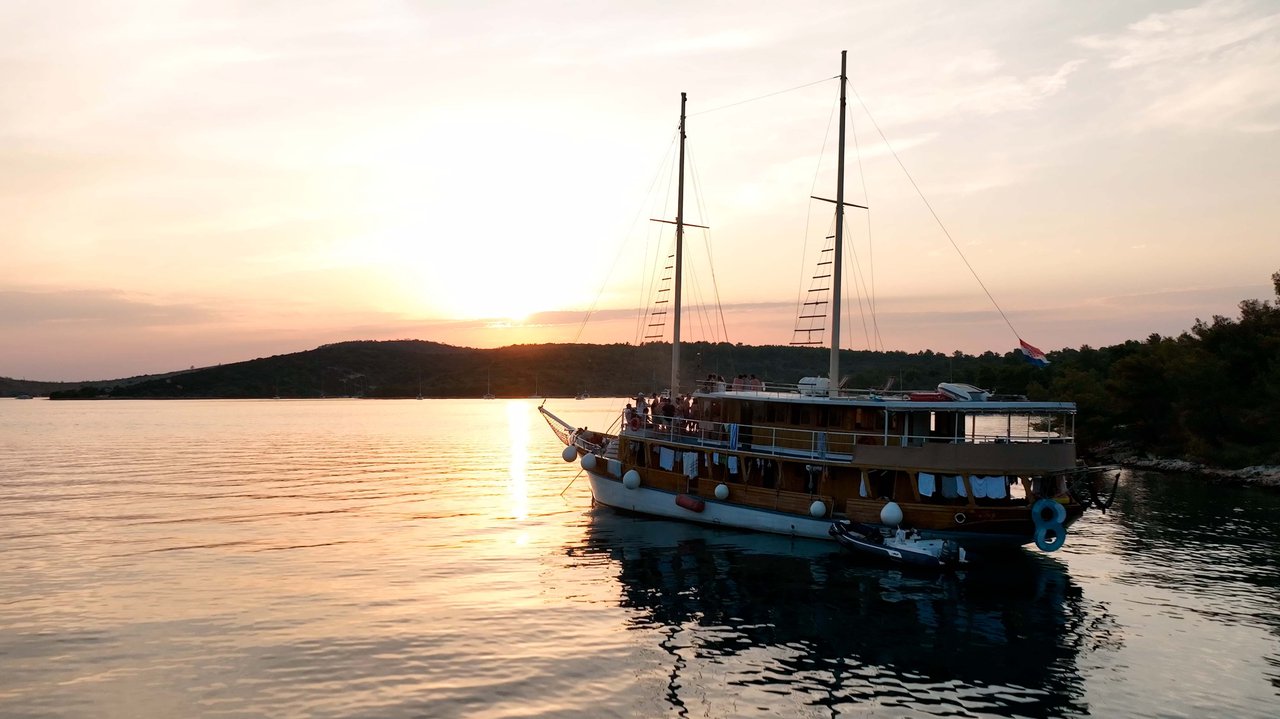 Photo #16 - Novi Dan (Novi Dan) in Razanj - 37811