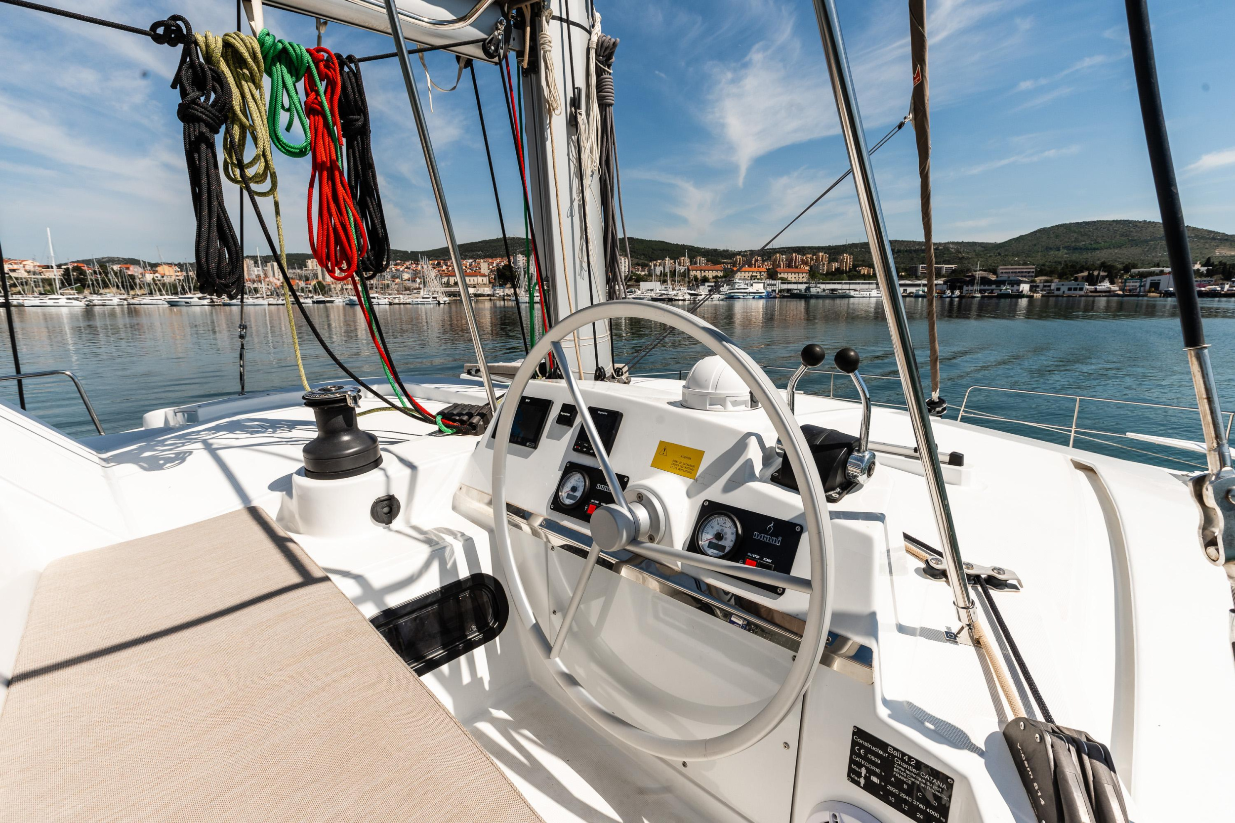 Photo #21 - Bali 4.2 - 4 + 1 cab. (Gaming King) en Sibenik - 37812
