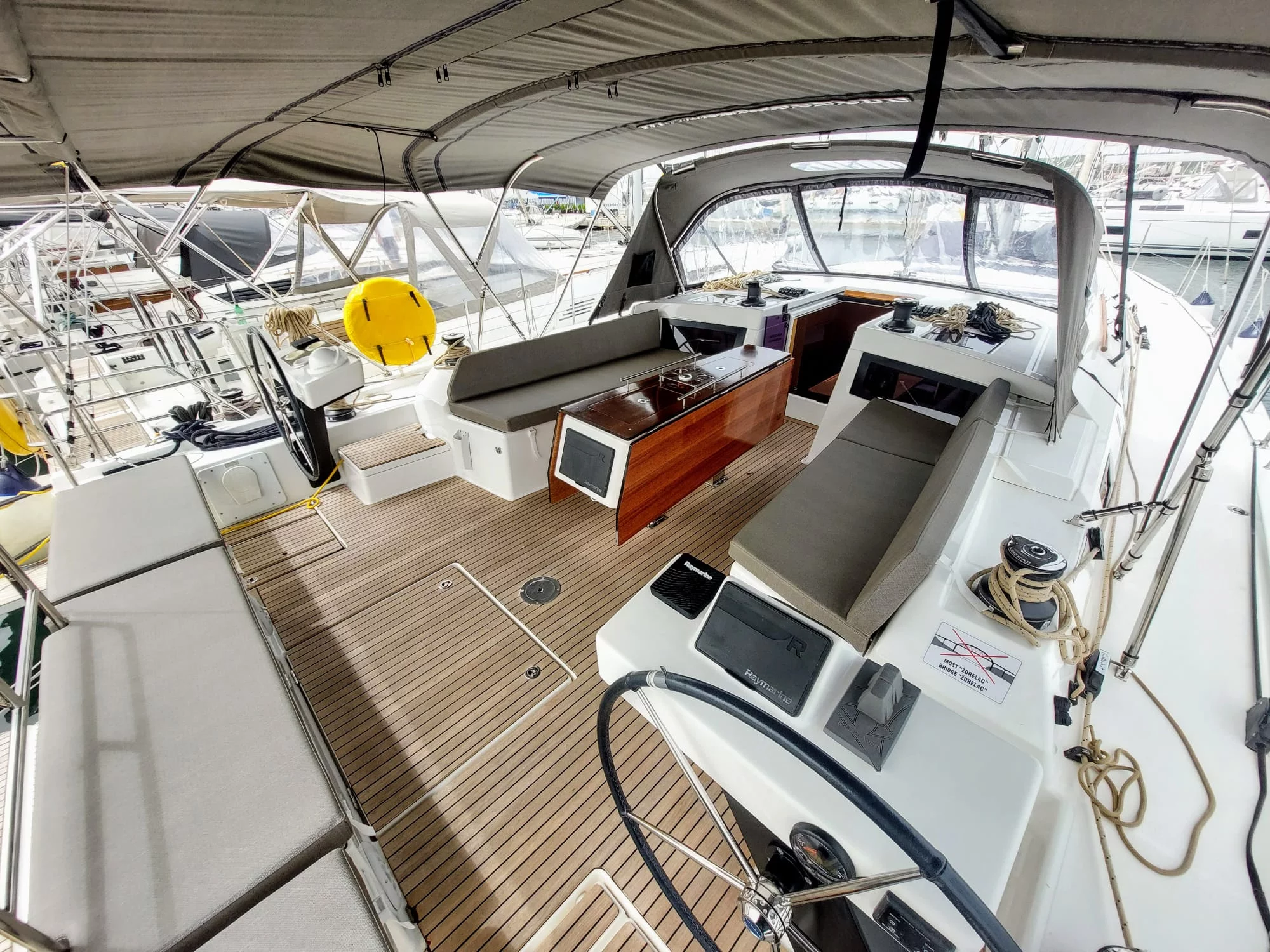 Dufour 470 - 4 cab. (Luna)  - 3