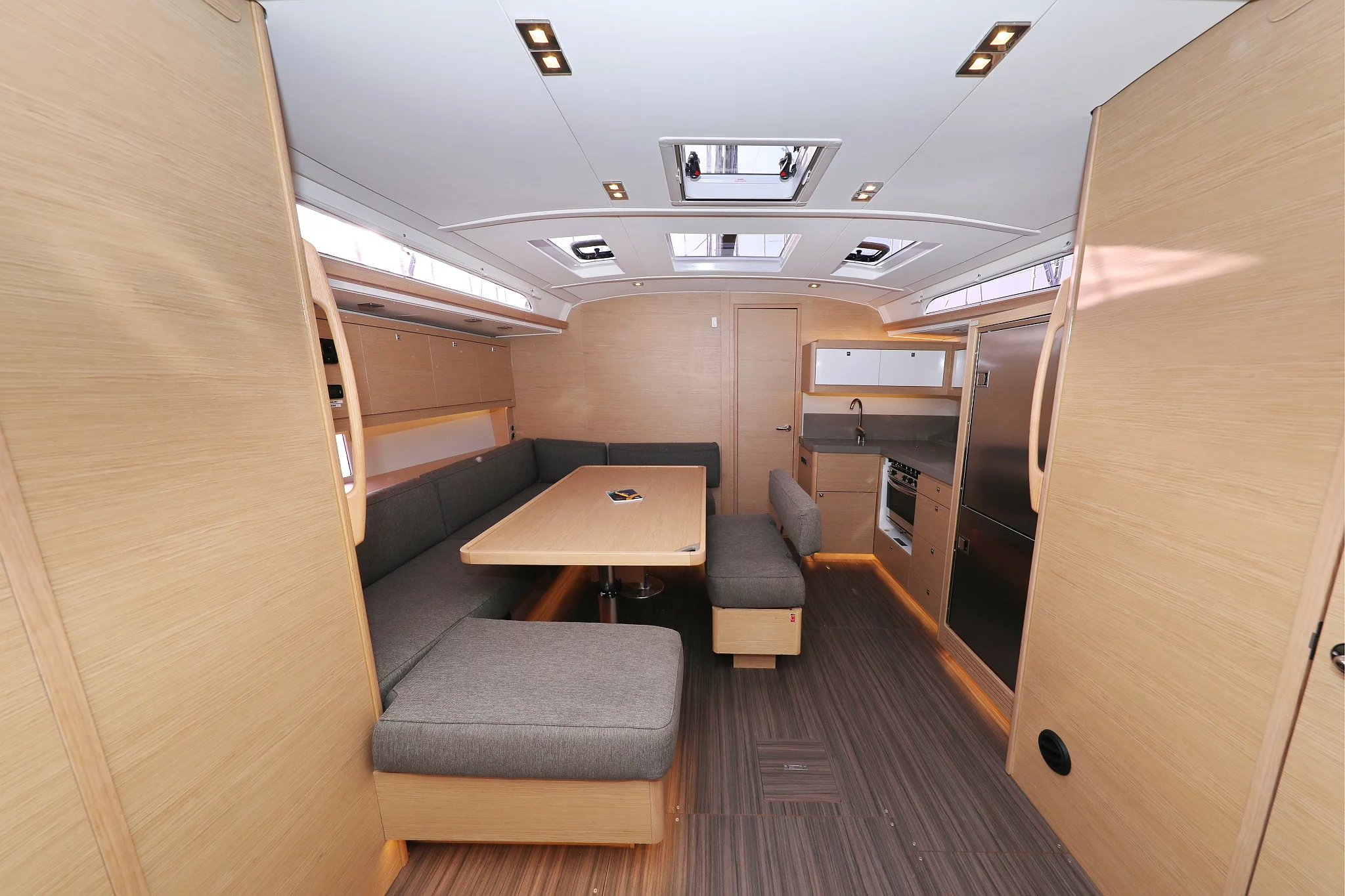 Dufour 470 - 4 cab. (Luna)  - 10
