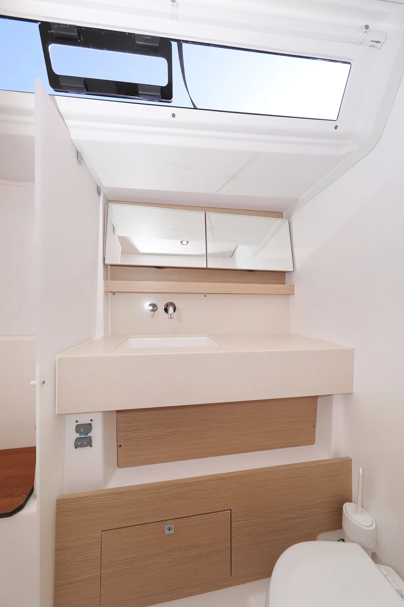 Dufour 470 - 4 cab. (Luna)  - 32