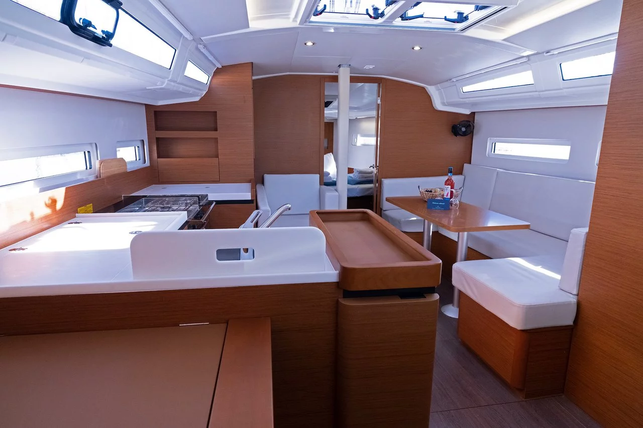 Sun Odyssey 410 - 3 cab. (Midnight Kiss)  - 3