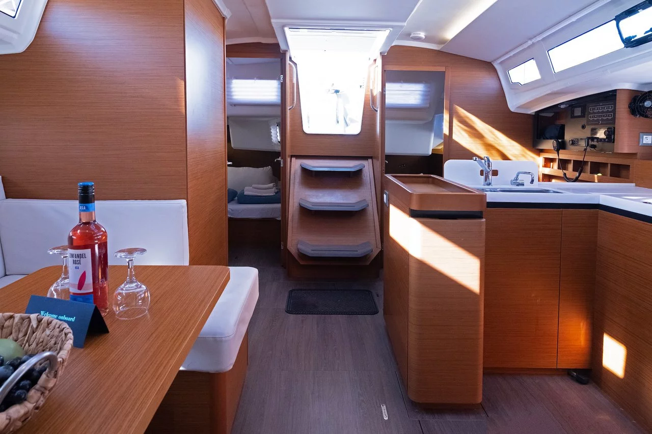 Sun Odyssey 410 - 3 cab. (Midnight Kiss)  - 7