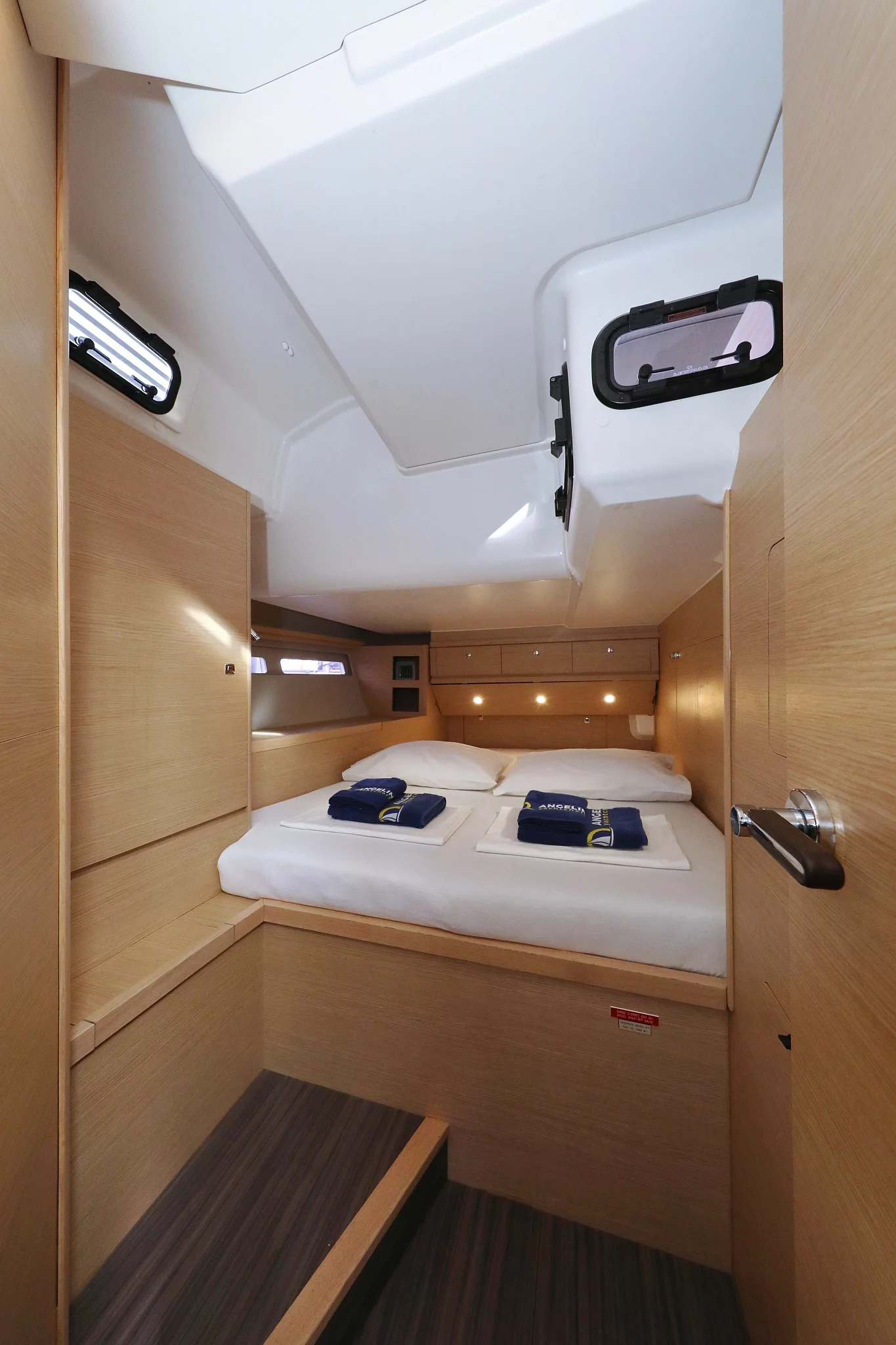 Dufour 56 Exclusive - 5 + 1 cab. (Moonlight)  - 41