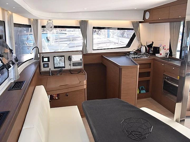 Lagoon 42 - 4 + 2 cab. (Kit Cat)  - 4