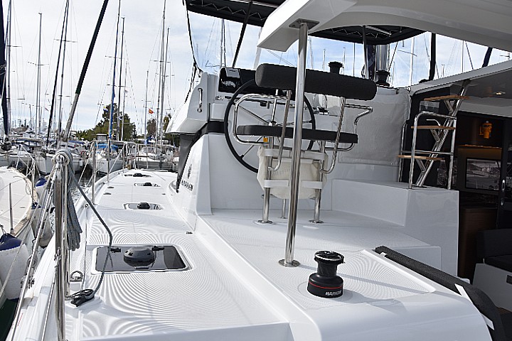 Photo #3 - Lagoon 42 - 4 + 2 cab. (Arion) in Skiathos - 37885