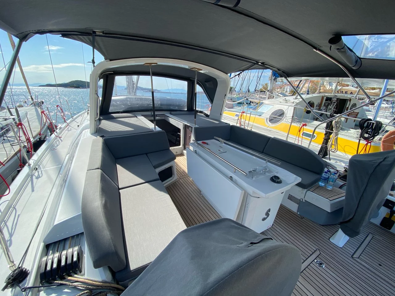 Oceanis 51.1 - 5 + 1 cab. (Captain George)  - 6