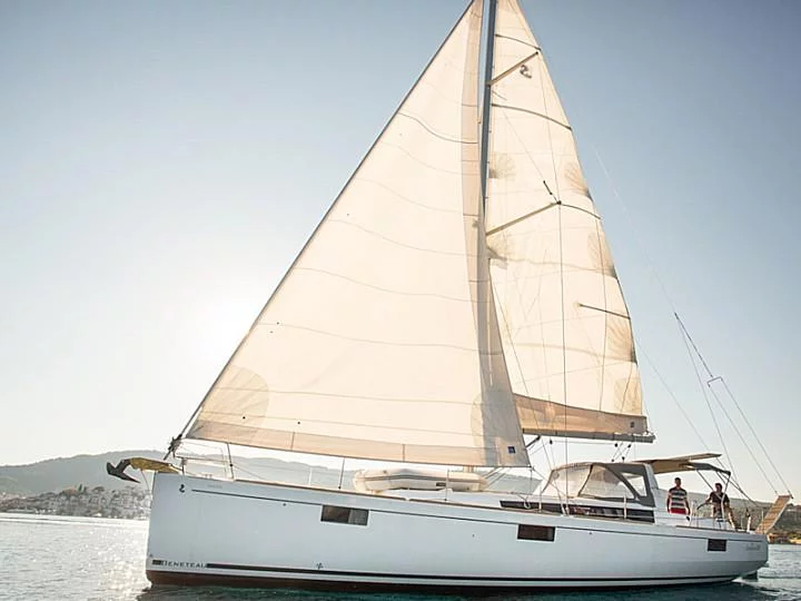 Oceanis 48 - 5 cab. (Invictus)  - 0