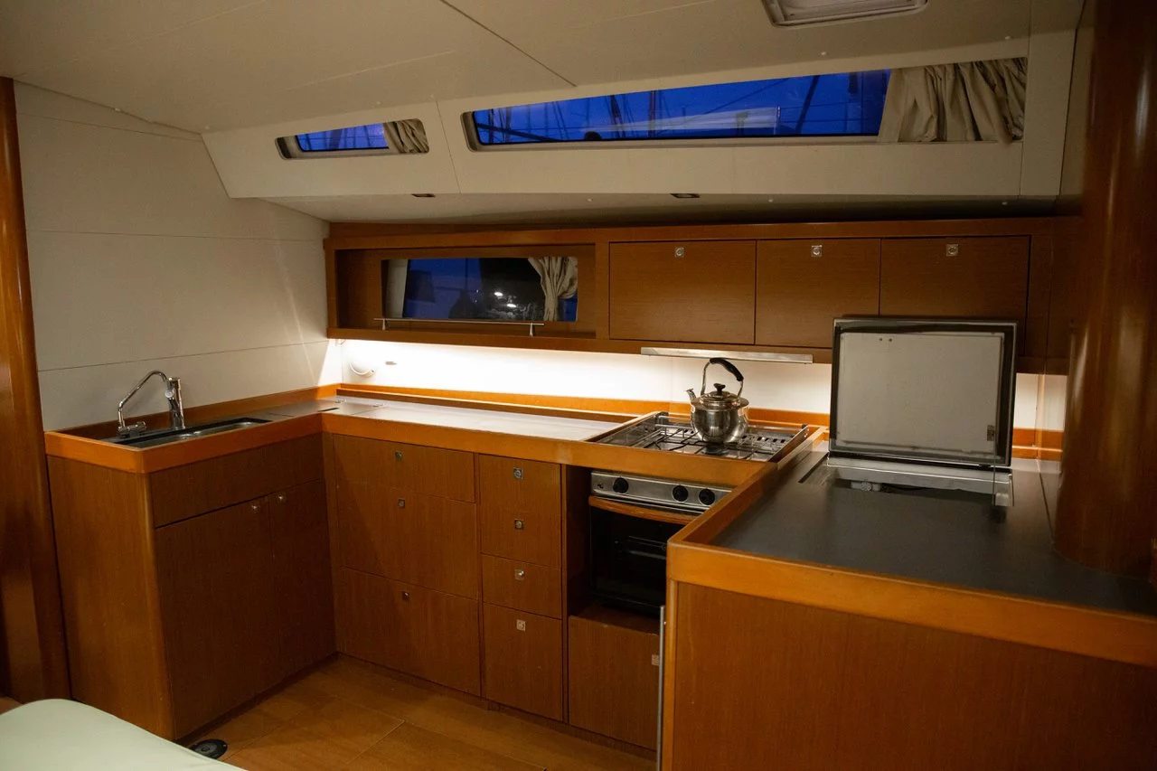 Oceanis 48 - 5 cab. (Aeolis)  - 16