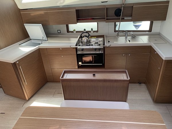 Photo #14 - Oceanis 46.1 - 4 cab. (Serenity) in Skiathos - 37890