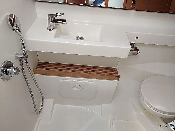 Sun Odyssey 440 (Olympia)  - 5