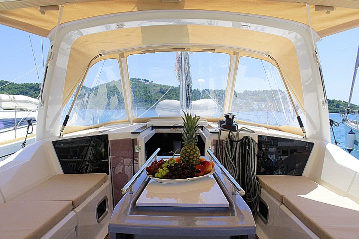 Photo #3 - Oceanis 41.1 (Diamanti II) in Skiathos - 37895