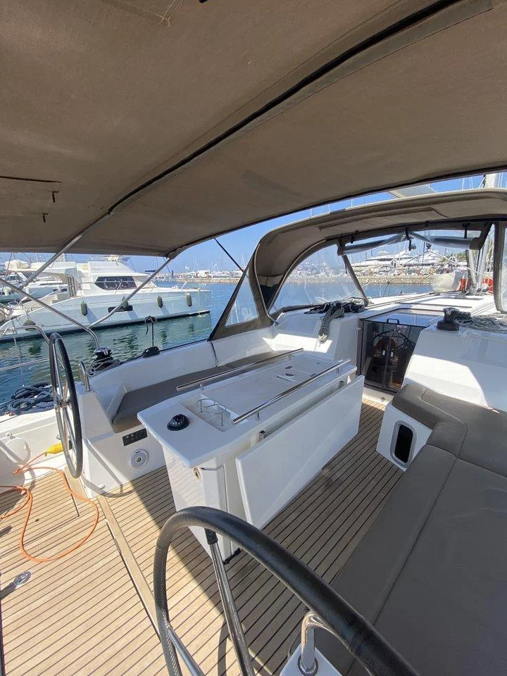 Oceanis 40.1 (Aria)  - 4