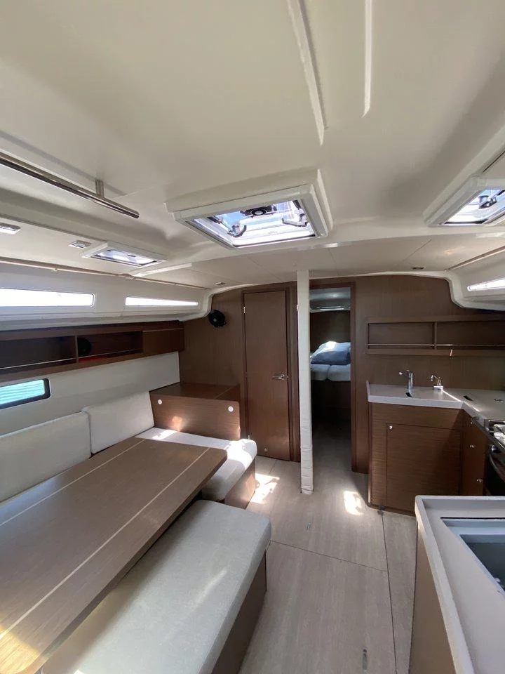 Oceanis 40.1 (Aria)  - 6