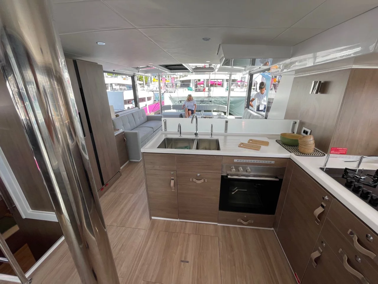 Bali 4.6 - 4 cab. OW (Sail and Travel)  - 12