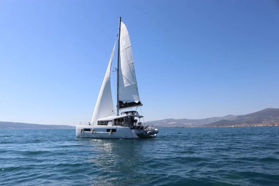 Lagoon 40 - 4 + 2 cab (Sail and Passion)  - 2