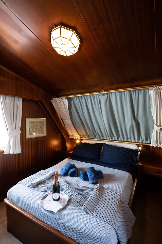 Photo #26 - M/Y Elena (Elena) in Athen - 37929