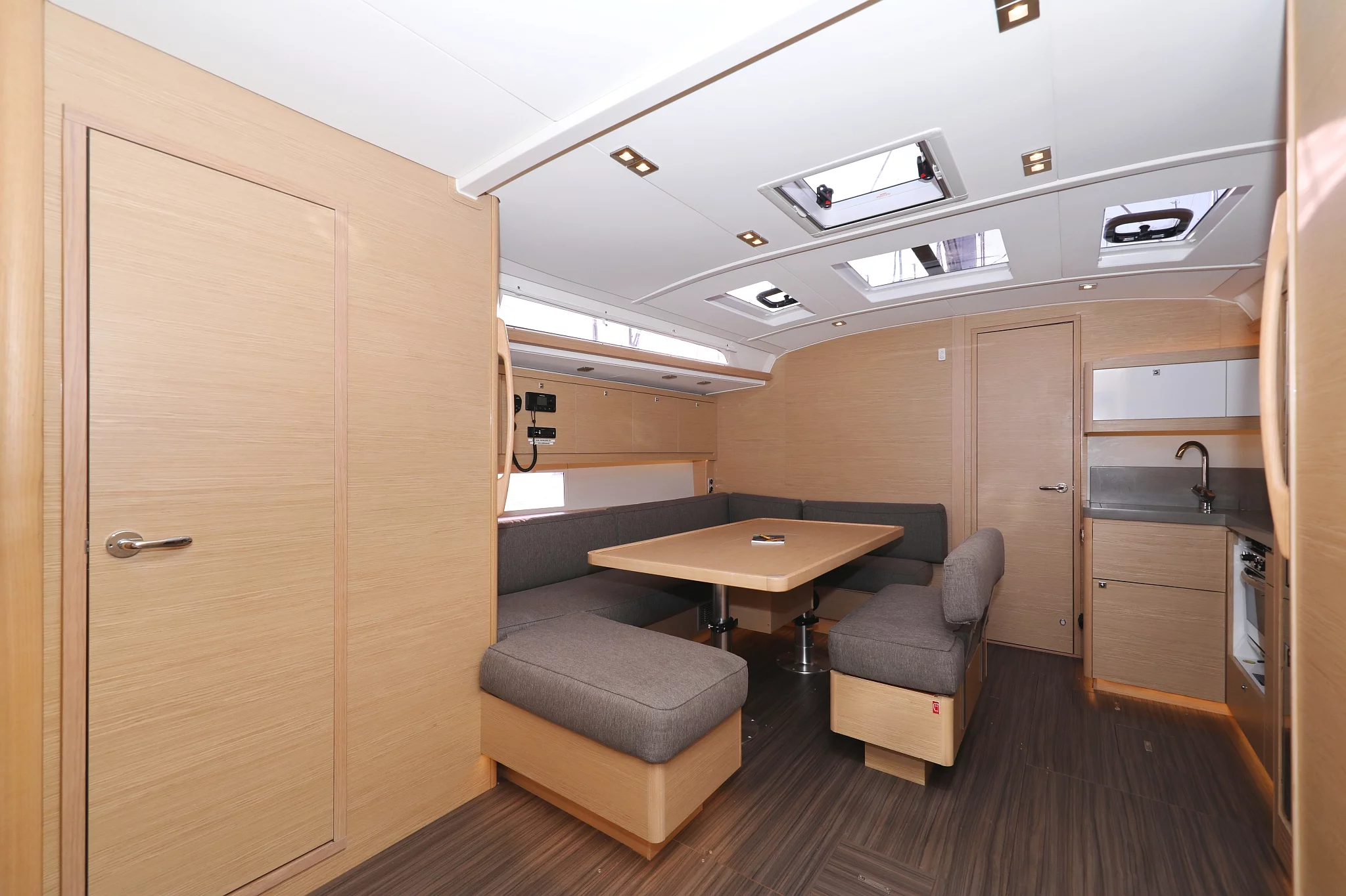 Dufour 470 - 4 cab. (Odyssey)  - 13