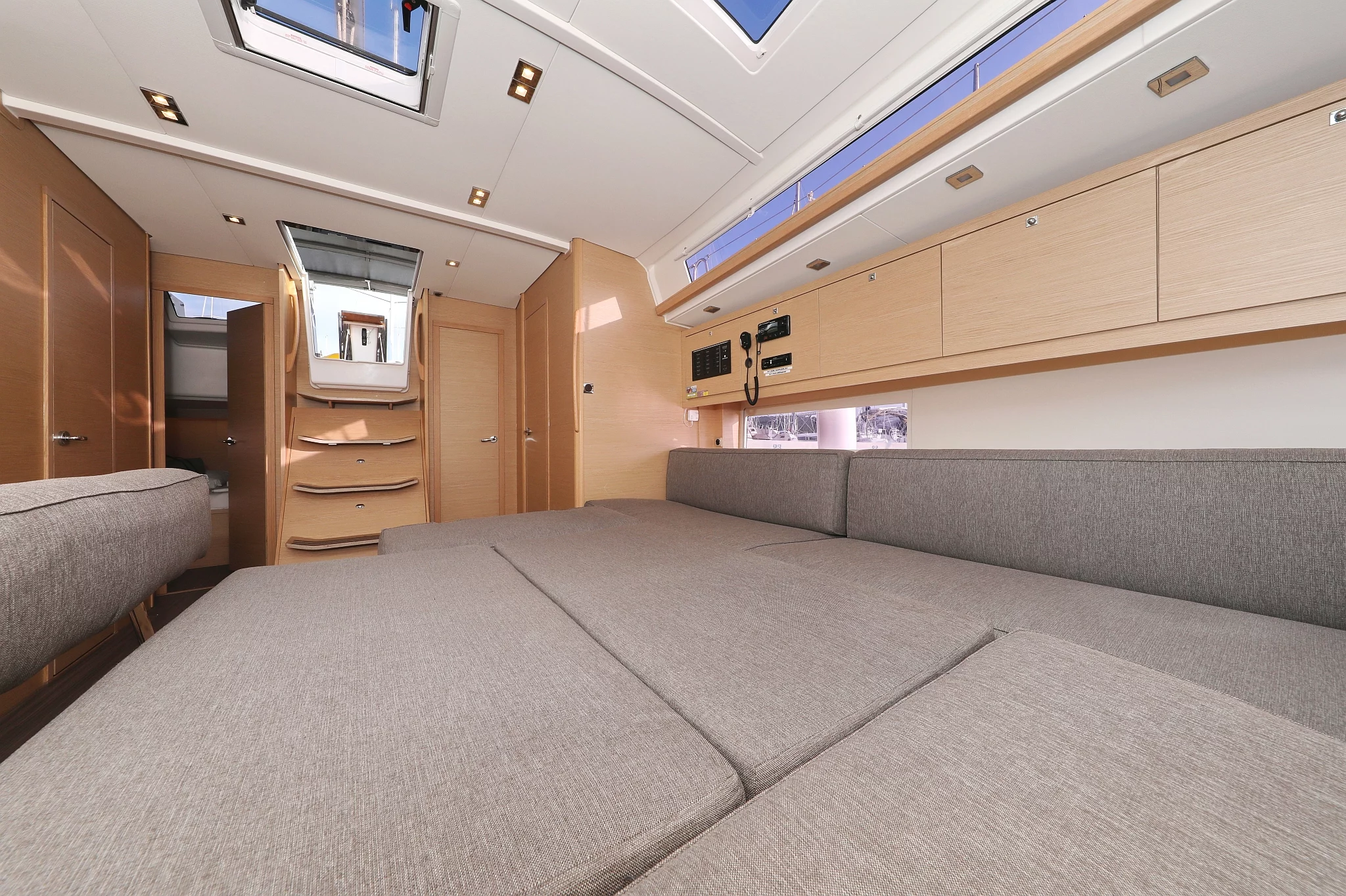 Dufour 470 - 4 cab. (Odyssey)  - 45