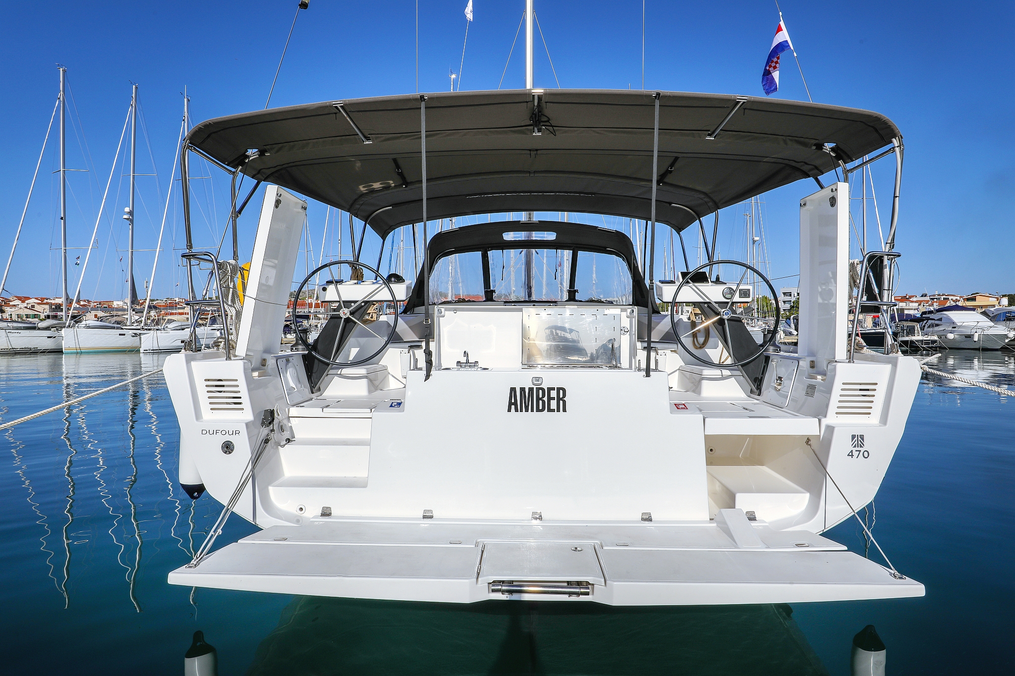 Photo #3 - Dufour 470 - 3 cab. (Amber) in Trogir - 37946