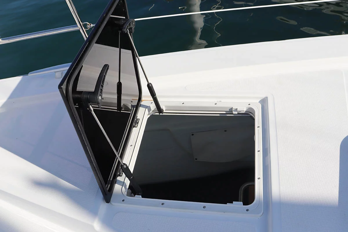 Bali 4.4 - 4 + 1 cab. (Seas Another Day)  - 36