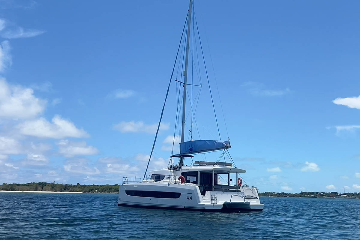 Photo #3 - Bali 4.4 - 4 + 1 cab. (Exodus) in Marsh Harbour - 37952
