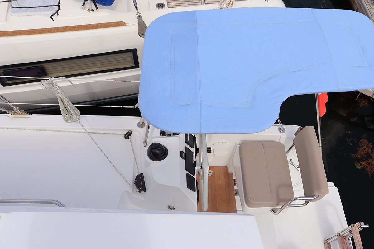 Photo #10 - Bali Catsmart - 4 cab. (Tropico) in Nanny Cay - 37966