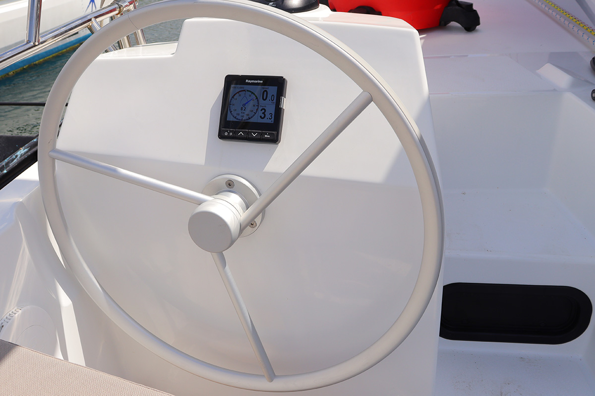 Photo #13 - Bali Catsmart - 4 cab. (Tropico) in Nanny Cay - 37966