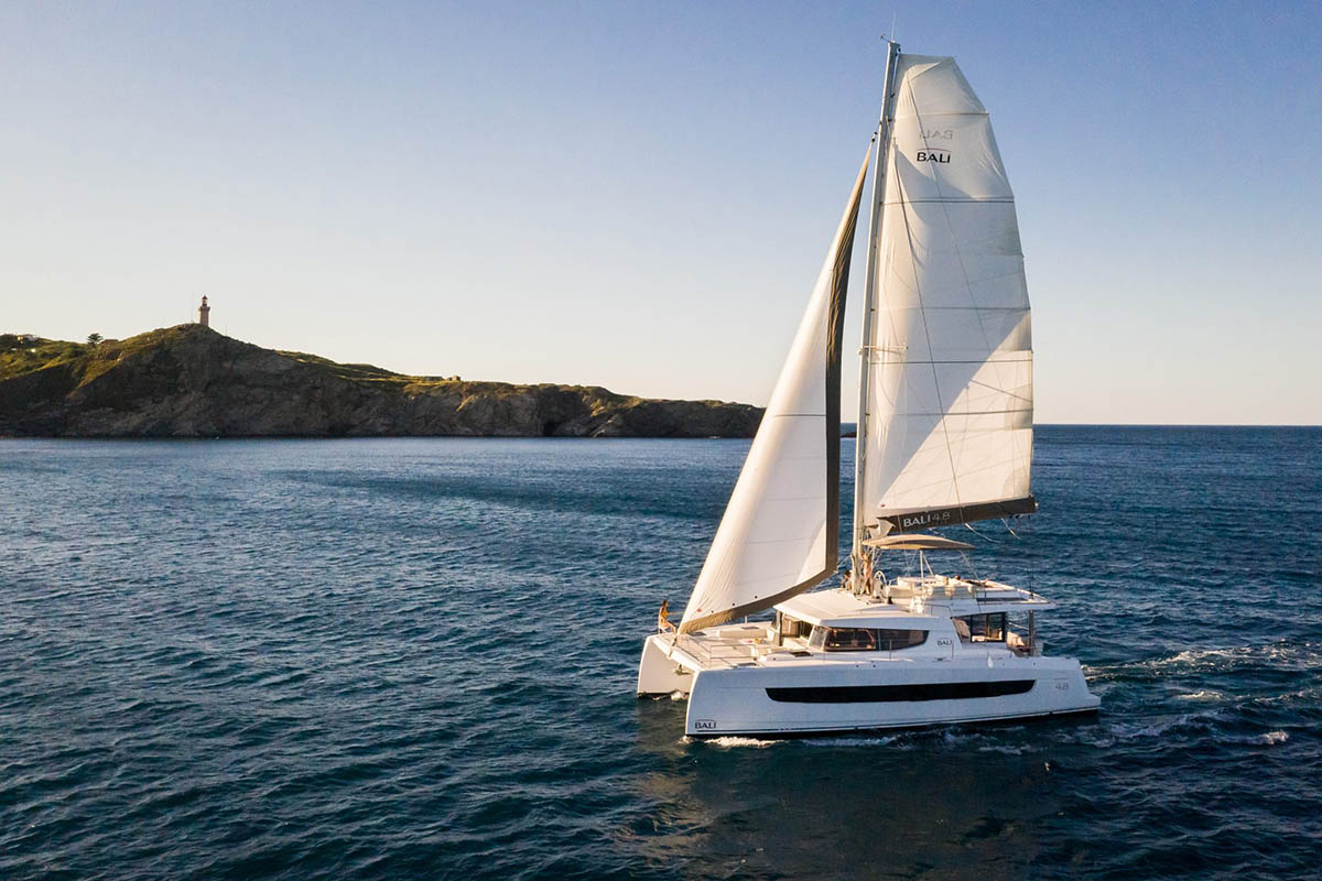 Photo #3 - Bali 4.8 - 4 cab. (Freedom) in Nanny Cay - 37969