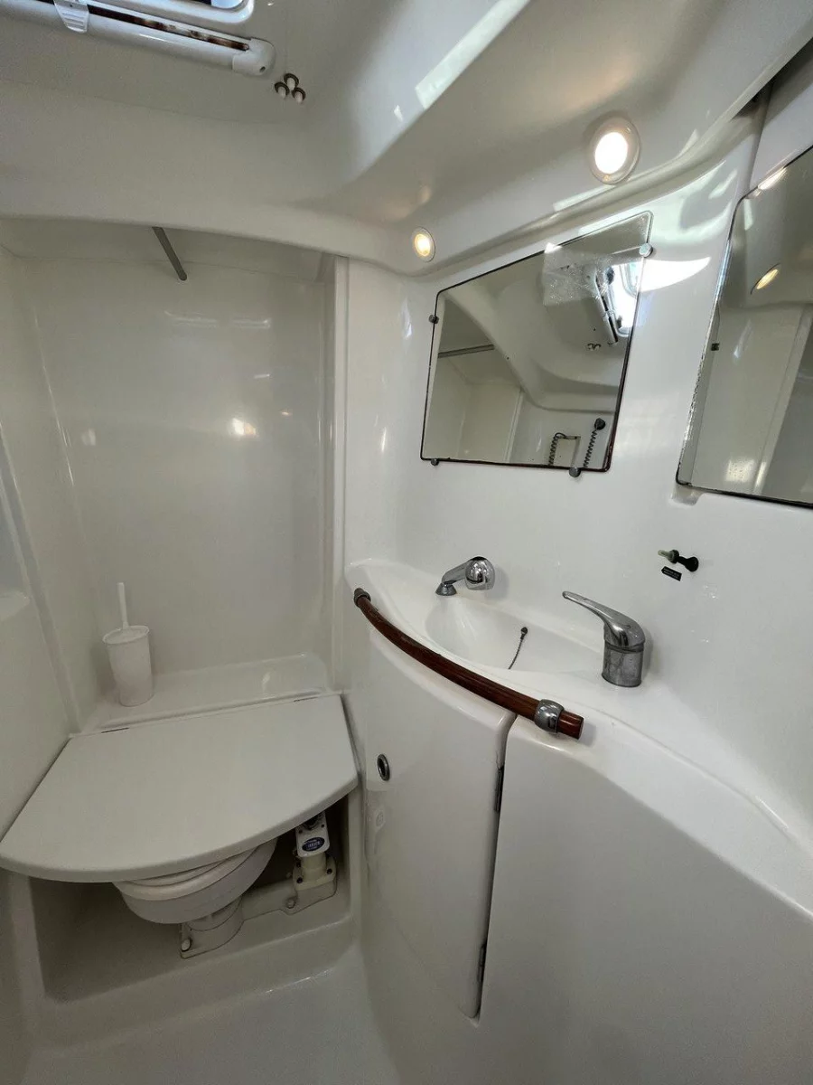 Oceanis Clipper 393 (Crete)  - 16