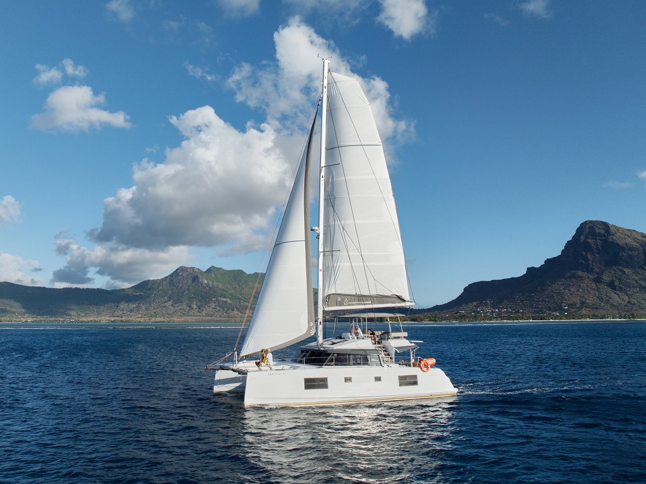 Photo #7 - Nautitech 46 Fly (Sea Spirit III) in La Balise Marina - 37992