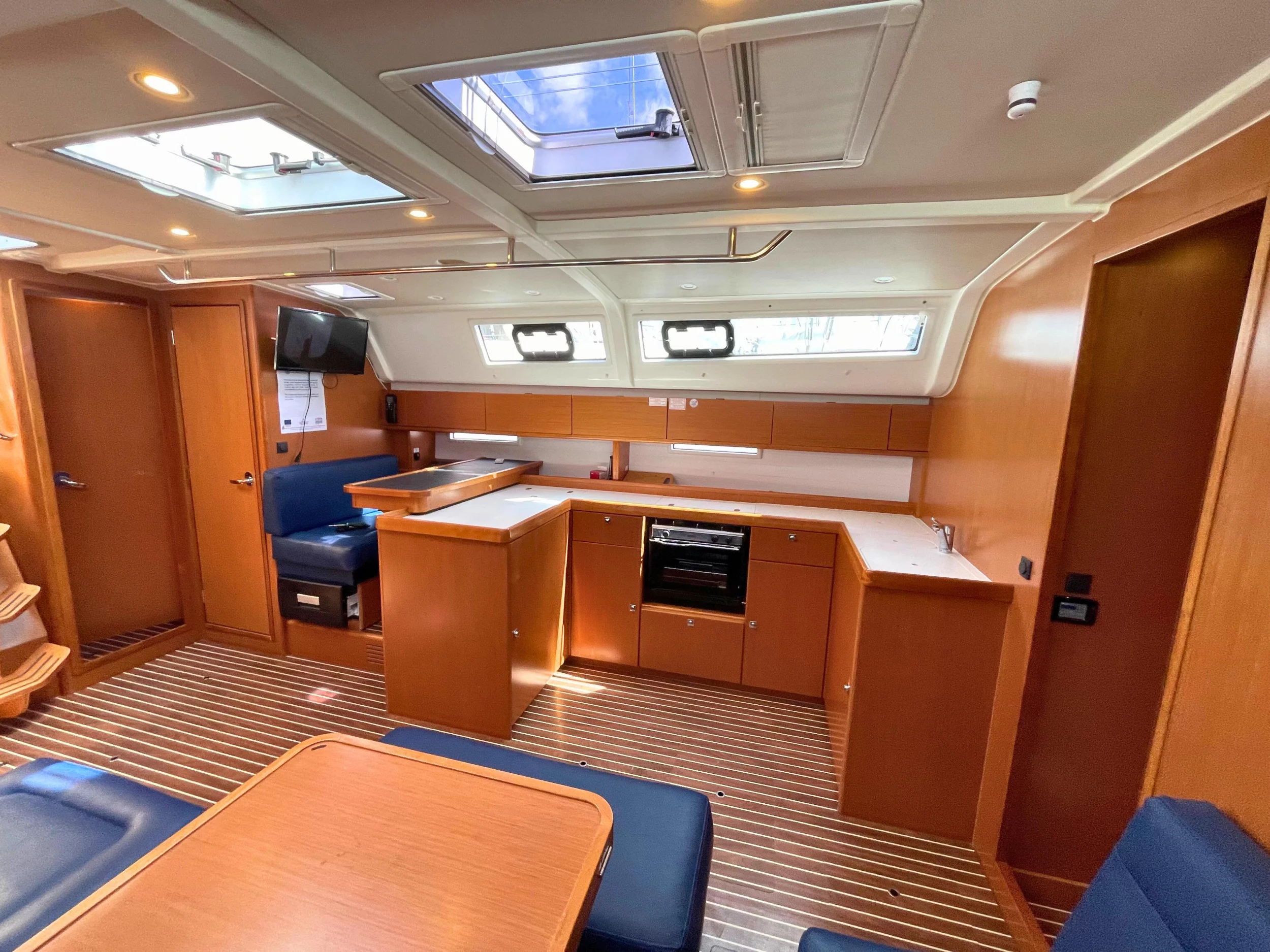Bavaria Cruiser 51 (Prince Nikolaos)  - 6