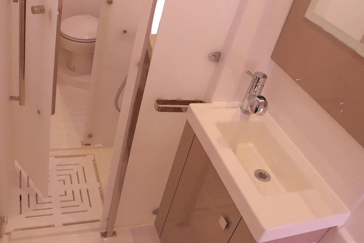 Fountaine Pajot Astrea 42 Quatuor (Michelle ma Belle)  - 24