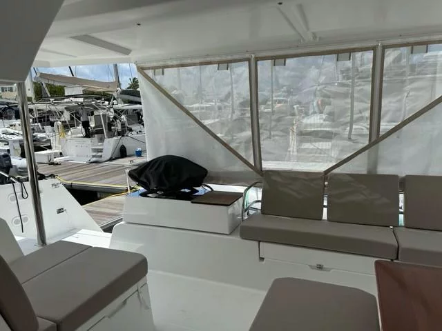 Fountaine Pajot Astrea 42 (Unsupervised)  - 4
